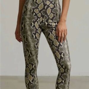 Commando Gray and Cream High-Waisted Leggings